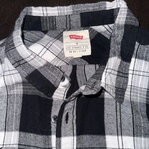 Levi’s flannel